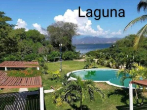 Casa Laguna